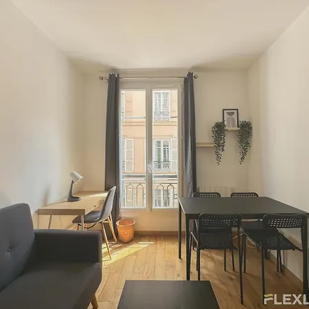 Appartement Charming 2-room - 12 Parijs